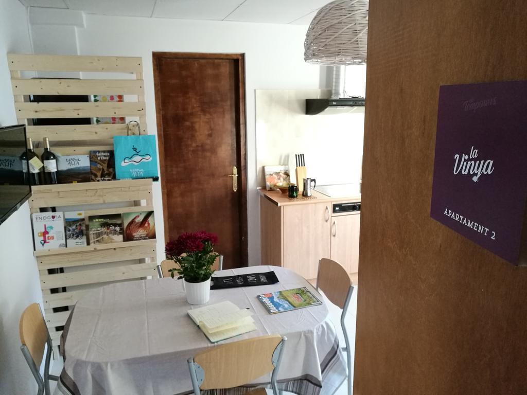 Apartaments Els Temporers Corbera Eksteriør billede